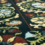 Louis De Poortere tapis Antiquarian Suzani 9729 Bavaria zoom 2
