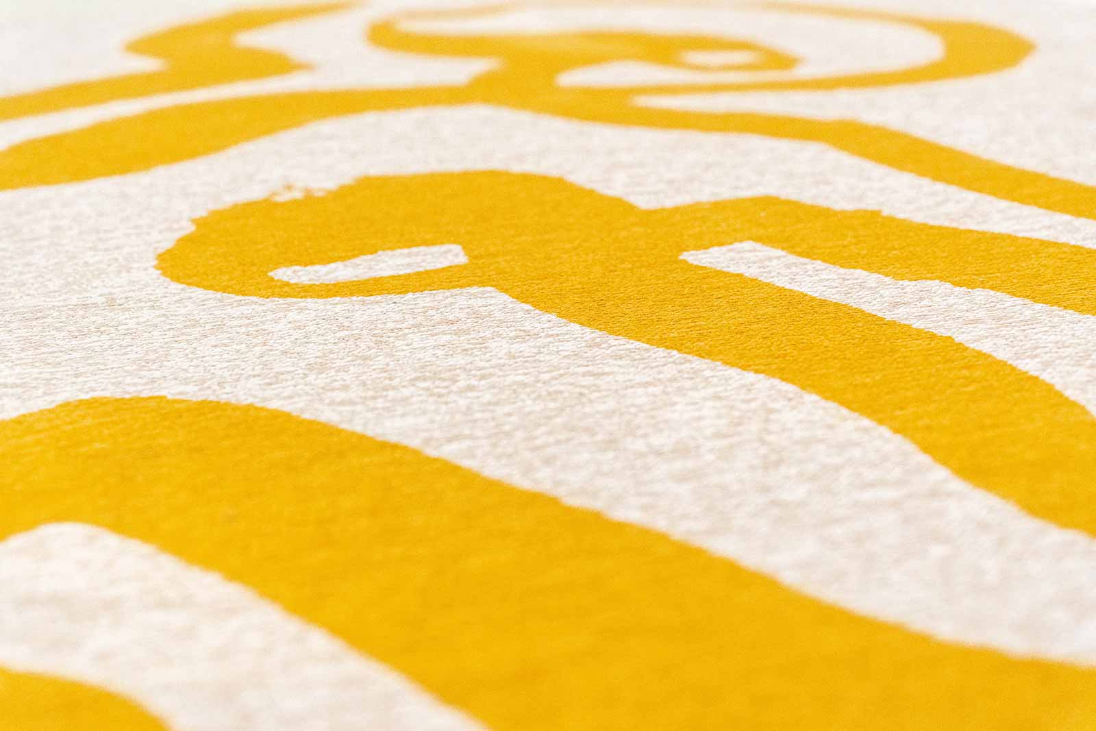 Louis De Poortere tapis Craft 2084 Ribbon Pure Yellow zoom 2