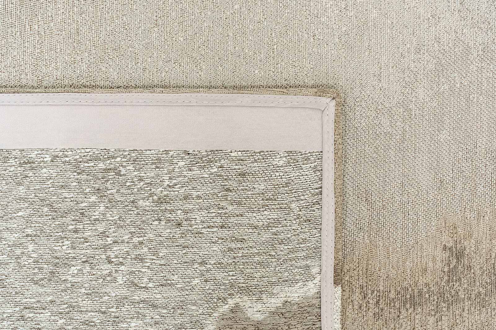 Louis De Poortere tapis Meditation 2082 Lagoon Beach back
