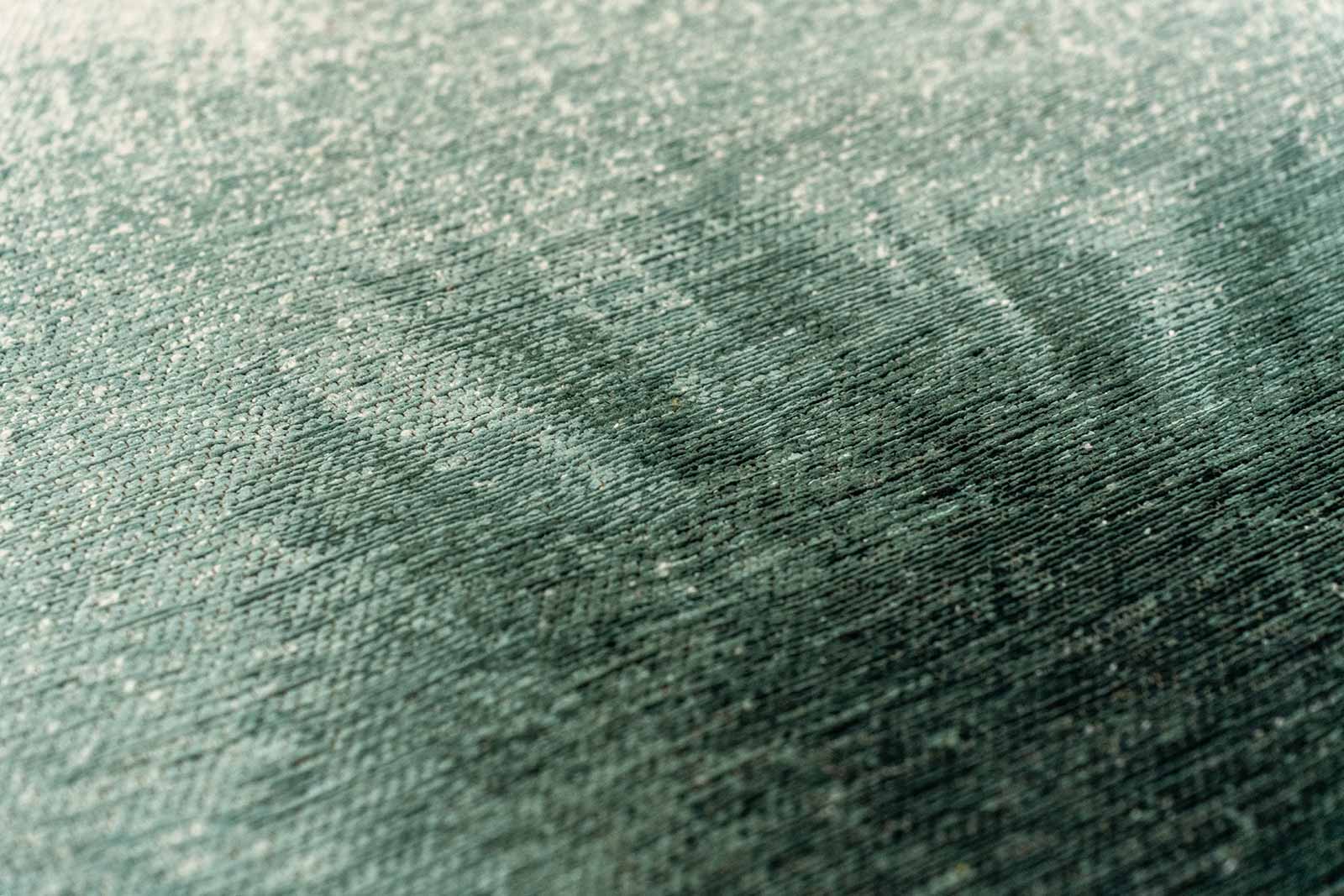 Louis De Poortere tapis Meditation 2104 Drop Green Day zoom 1